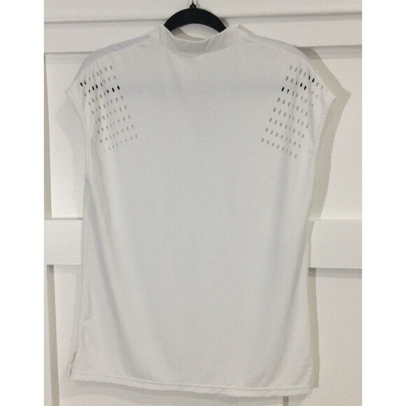 Soothfeel T-Shirt Women’s Size M Color White Pullover V-Neck Sports Sleeveless - Picture 2 of 8